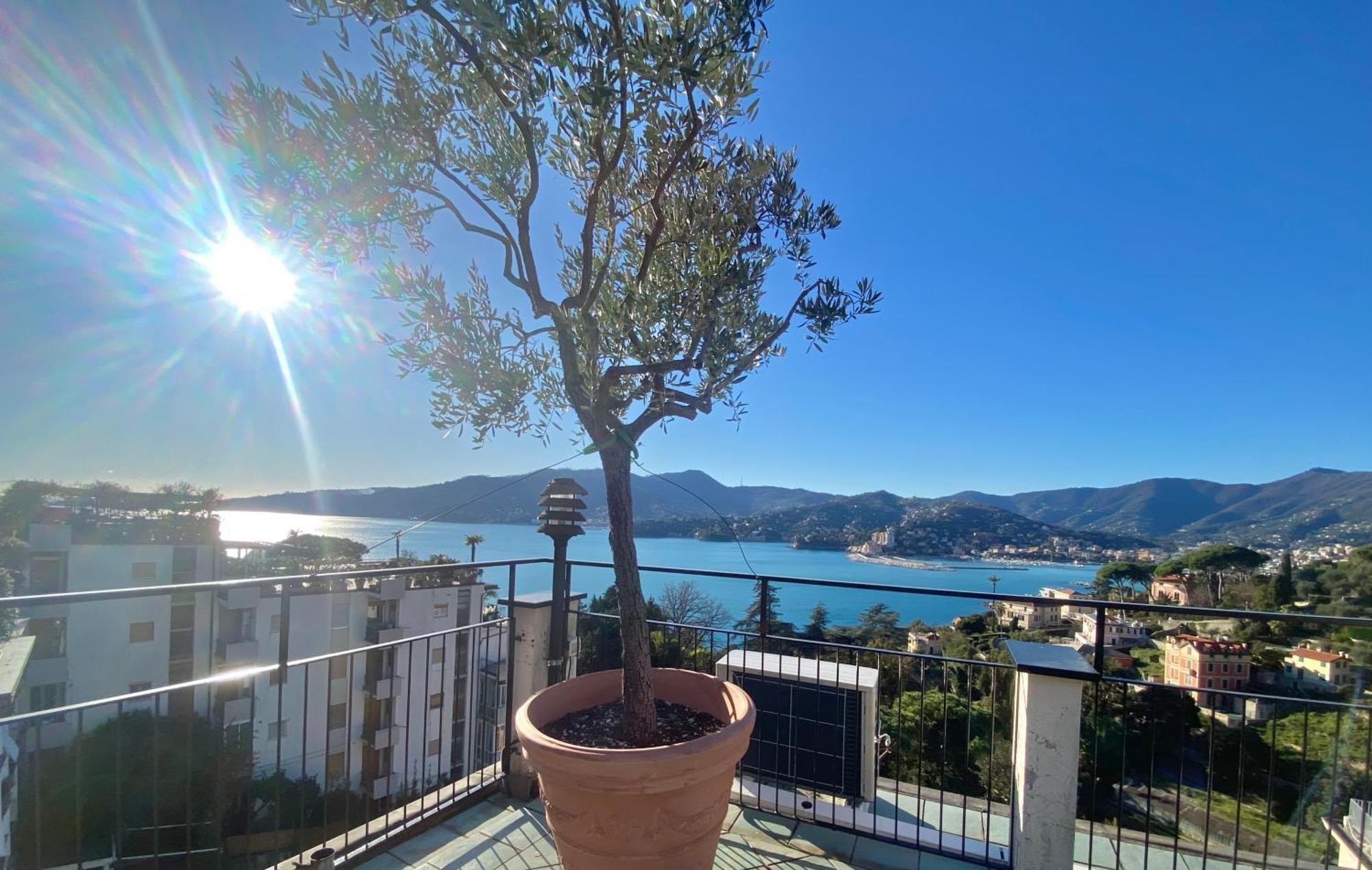 Welcome Riviera - Paradiso 12-Ultimo Restauro Nel 2025-Vista Mare Stupenda-Balcone Con Vista Meravigliosa Piu' Terrazza Solarium Sovrastante Di 70 Mq Esterna Rapallo Exterior photo